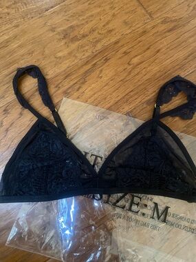Black Lace Bralette - Women Intimates & Sleepwear